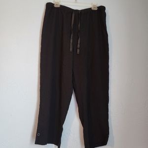 Orvis Size L crinkly pull on pants C28